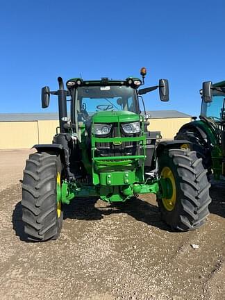 Image of John Deere 6R 155 equipment image 1