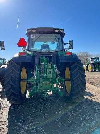 Image of John Deere 6R 155 equipment image 3