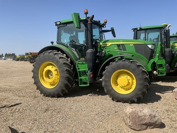 Image of John Deere 6R 155 equipment image 2