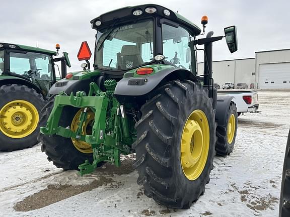 Image of John Deere 6R 155 equipment image 2