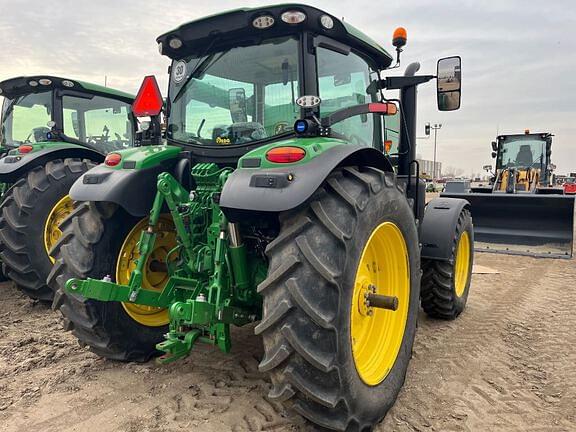 Image of John Deere 6R 155 equipment image 3