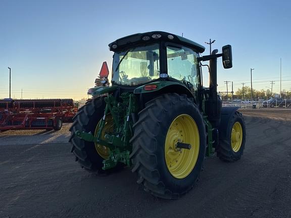 Image of John Deere 6R 155 equipment image 3