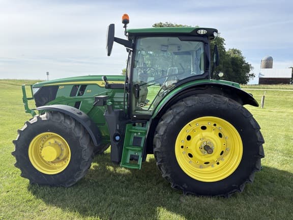 Image of John Deere 6R 155 equipment image 2