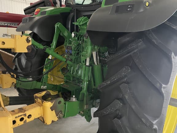 Image of John Deere 6R 155 equipment image 4