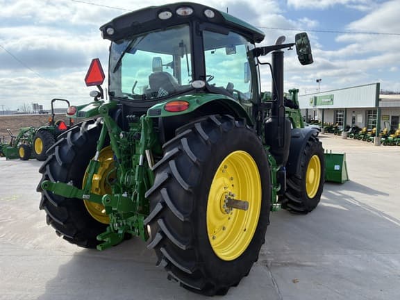 Image of John Deere 6R 155 equipment image 4