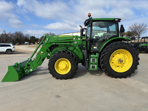 Image of John Deere 6R 155 equipment image 1