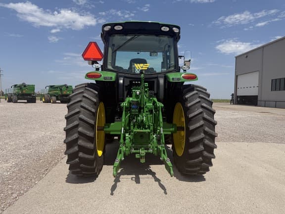 Image of John Deere 6R 155 equipment image 3