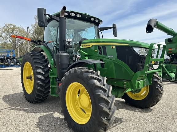 Image of John Deere 6R 155 equipment image 2