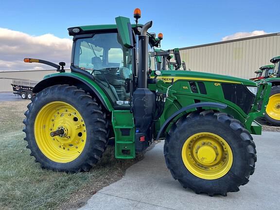 Image of John Deere 6R 155 equipment image 2