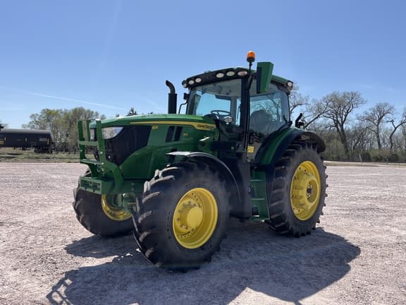 Image of John Deere 6R 155 equipment image 2