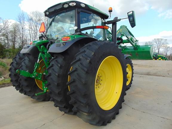 Image of John Deere 6R 155 equipment image 4