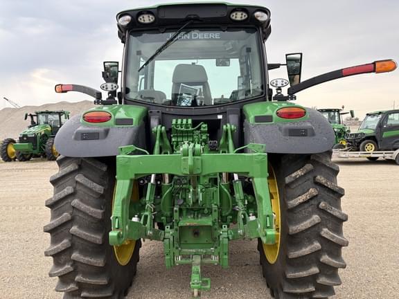 Image of John Deere 6R 155 equipment image 3