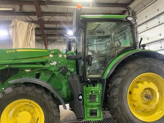 Image of John Deere 6R 155 equipment image 3