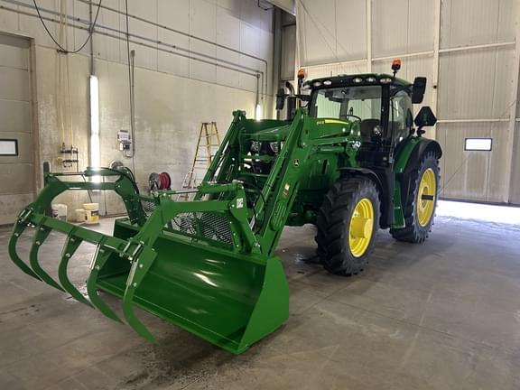 Image of John Deere 6R 155 equipment image 2