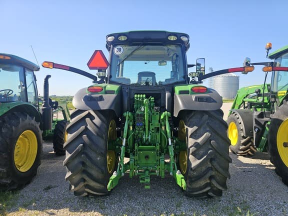 Image of John Deere 6R 155 equipment image 2