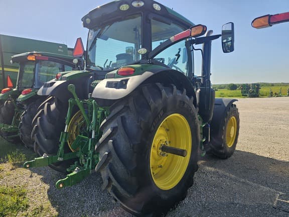 Image of John Deere 6R 155 equipment image 3