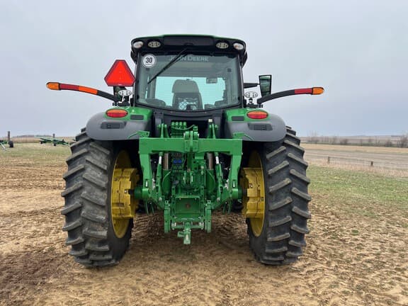 Image of John Deere 6R 155 equipment image 3