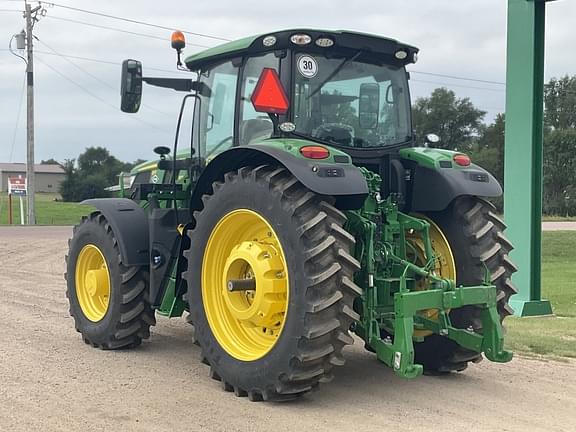 Image of John Deere 6R 155 equipment image 2