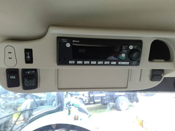 Image of John Deere 6R 155 equipment image 1