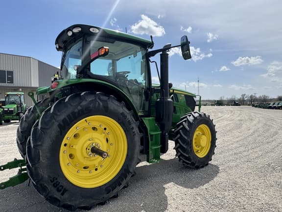 Image of John Deere 6R 155 equipment image 4