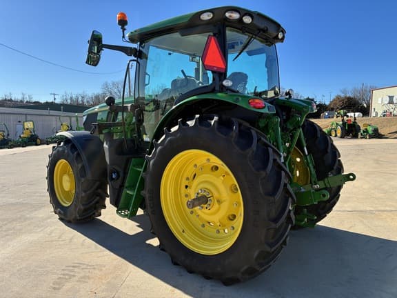 Image of John Deere 6R 155 equipment image 2
