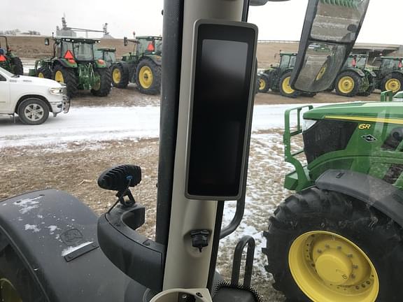 Image of John Deere 6R 155 equipment image 4