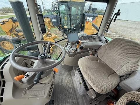 Image of John Deere 6R 155 equipment image 4