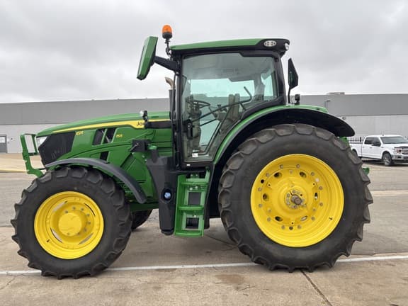 Image of John Deere 6R 155 equipment image 1