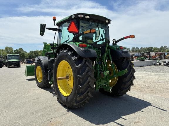 Image of John Deere 6R 155 equipment image 4