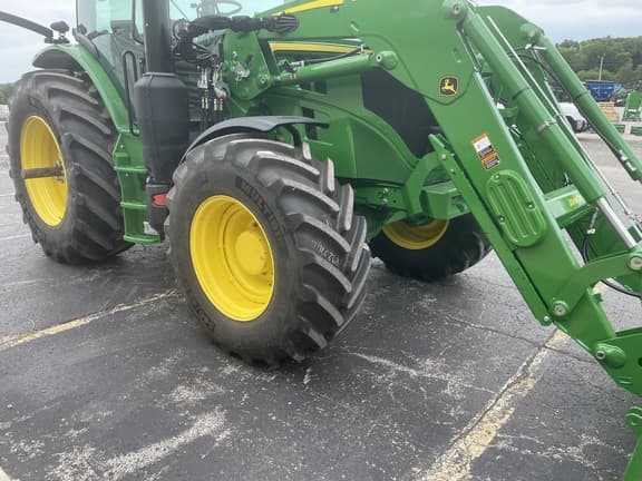 Image of John Deere 6R 155 equipment image 2