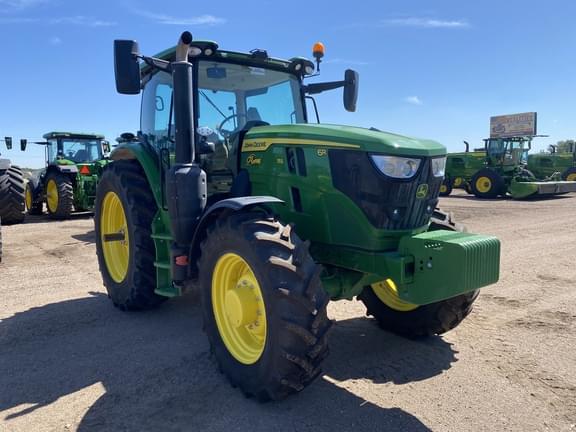 Image of John Deere 6R 155 equipment image 2