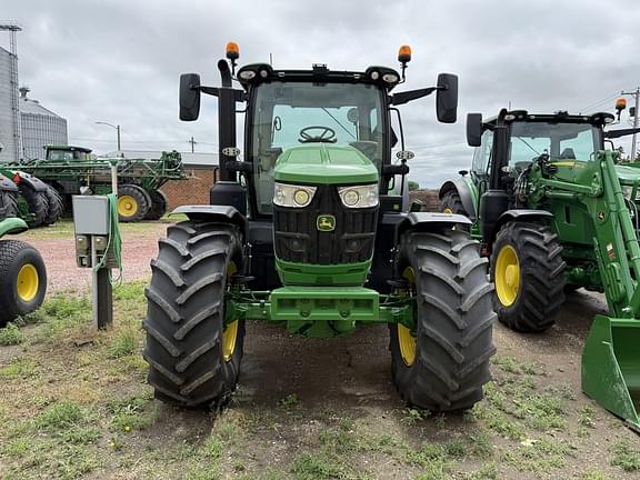 Image of John Deere 6R 155 equipment image 3