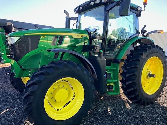 Image of John Deere 6R 155 equipment image 2