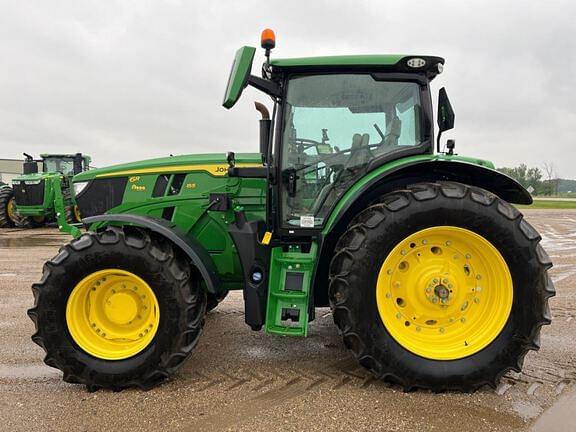 Image of John Deere 6R 155 equipment image 1
