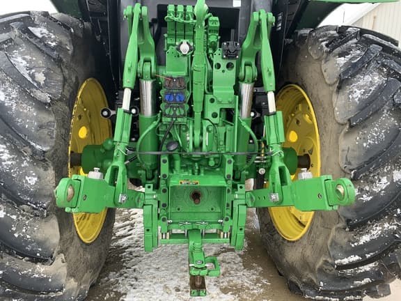 Image of John Deere 6R 155 equipment image 4