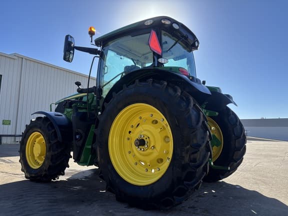 Image of John Deere 6R 155 equipment image 2