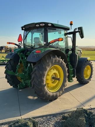 Image of John Deere 6R 155 equipment image 4