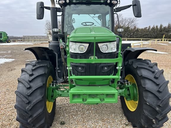 Image of John Deere 6R 155 equipment image 3