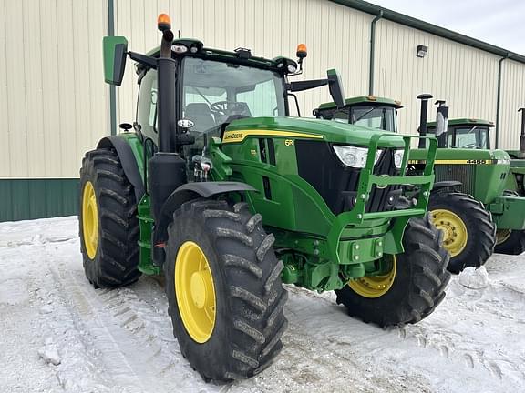 Image of John Deere 6R 155 equipment image 1