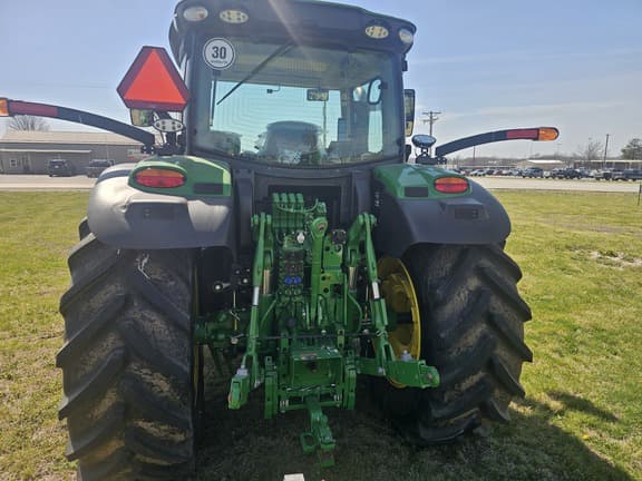 Image of John Deere 6R 155 equipment image 2