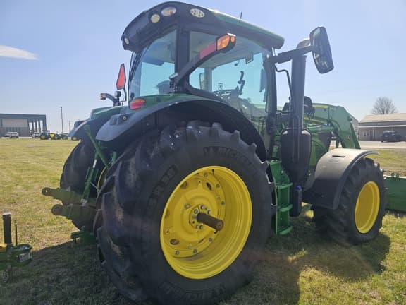 Image of John Deere 6R 155 equipment image 3