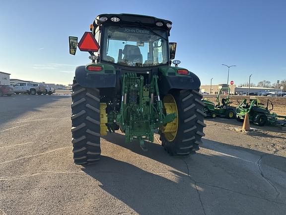 Image of John Deere 6R 155 equipment image 4