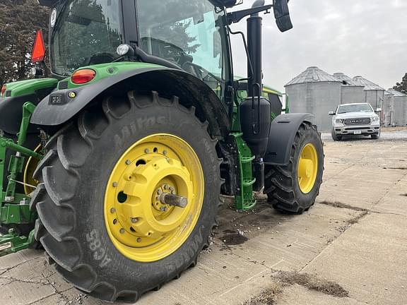 Image of John Deere 6R 155 equipment image 1