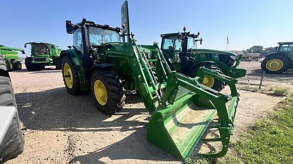 Image of John Deere 6R 155 equipment image 2