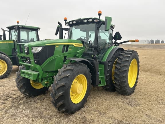 Image of John Deere 6R 155 equipment image 2