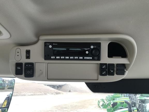 Image of John Deere 6R 155 equipment image 3