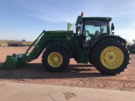 Image of John Deere 6R 155 equipment image 4