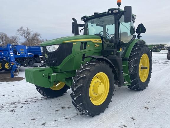 Image of John Deere 6R 155 equipment image 2