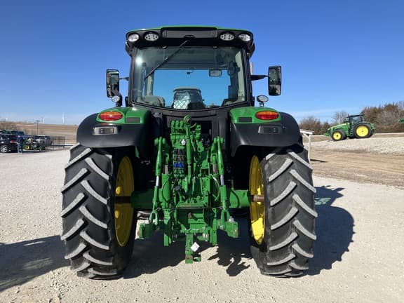 Image of John Deere 6R 155 equipment image 3