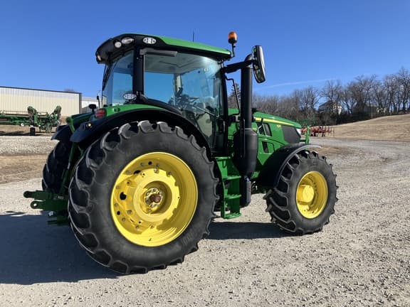 Image of John Deere 6R 155 equipment image 2